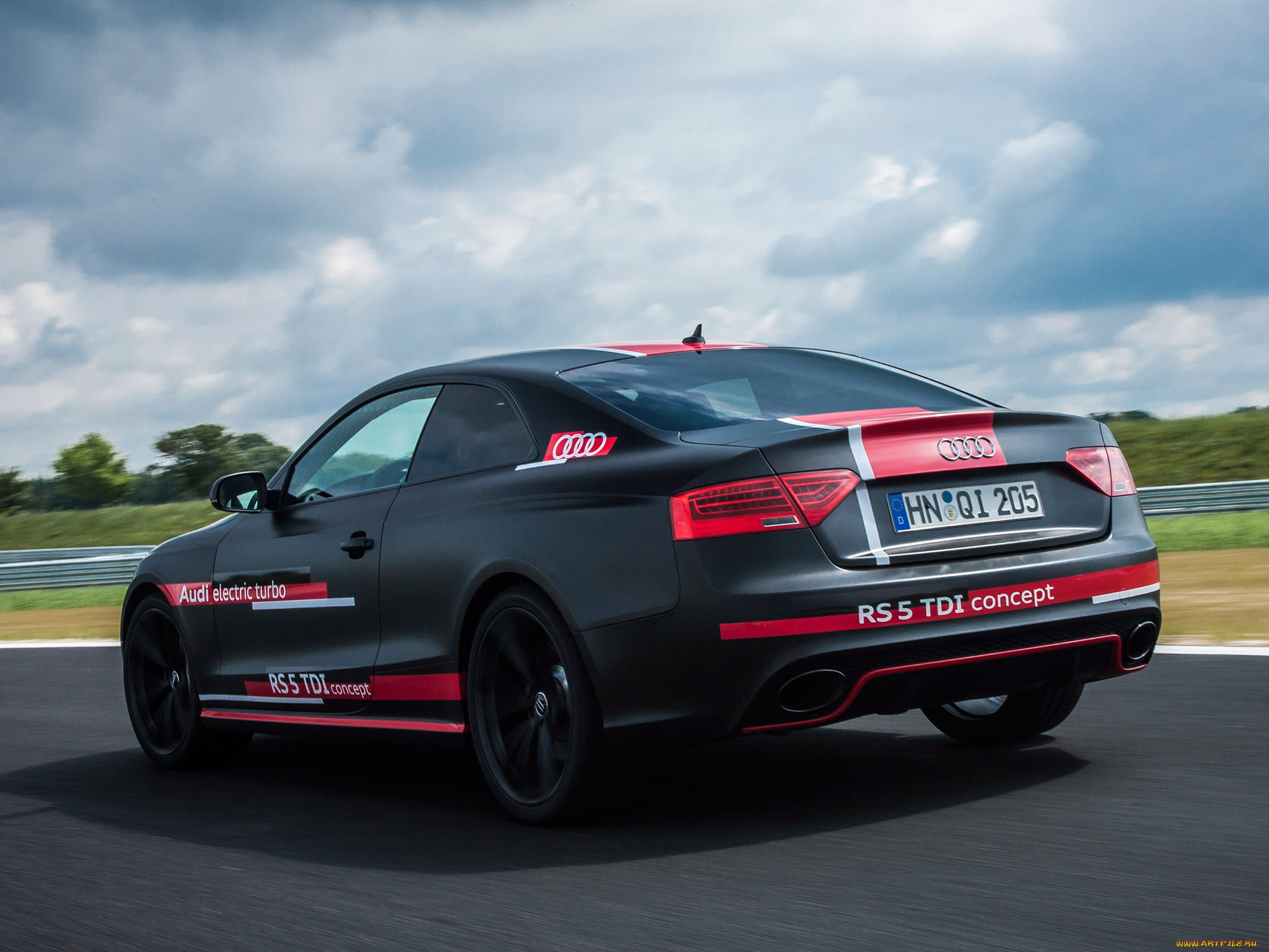 Стейдж на ауди. 2014 Audi RS 5 TDI Concept. Ауди рс5 тди.